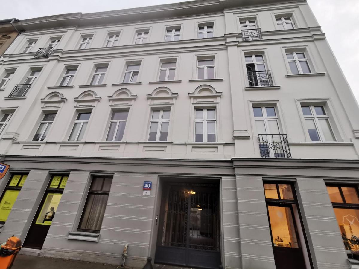 Charming Apartment in The City Centre, Łódź Exterior foto